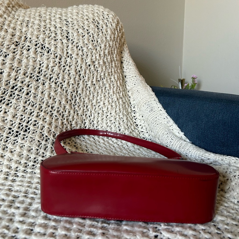 Ferragamo Red Leather Shoulder Bag - Picture 6 of 8